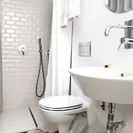 Santa Bica Eat Drink & Sleep Bed and breakfast 4*