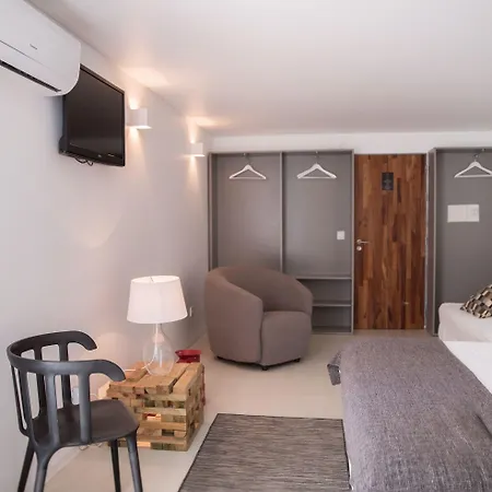 Santa Bica Eat Drink&sleep 4* Lisbona