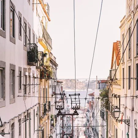 Santa Bica Eat Drink & Sleep Lisboa