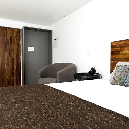 Santa Bica Eat Drink & Sleep 4* Lisboa