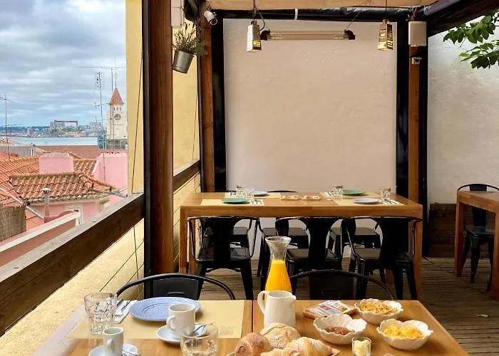 Santa Bica Eat Drink&sleep Lissabon