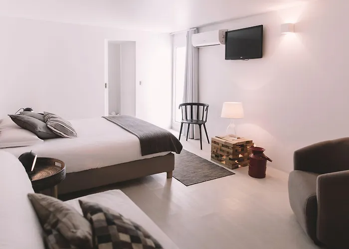 Bed & Breakfast Santa Bica Eat Drink&sleep Lissabon