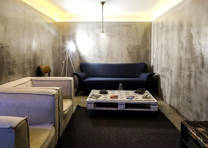 Bed & Breakfast Santa Bica Eat Drink&sleep Lissabon