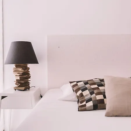 Santa Bica Eat Drink & Sleep فندق مبيت وإفطار