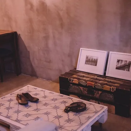 فندق مبيت وإفطار Santa Bica Eat Drink & Sleep 4*