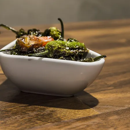 فندق مبيت وإفطار Santa Bica Eat Drink & Sleep 4*