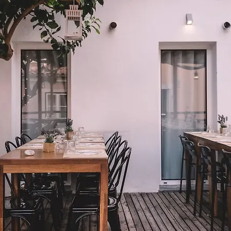 Santa Bica Eat Drink & Sleep فندق مبيت وإفطار